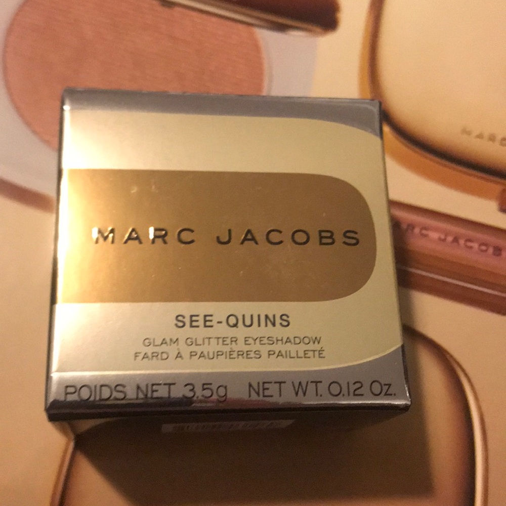 COPY - See-Quinn’s glam glitter eye shadow